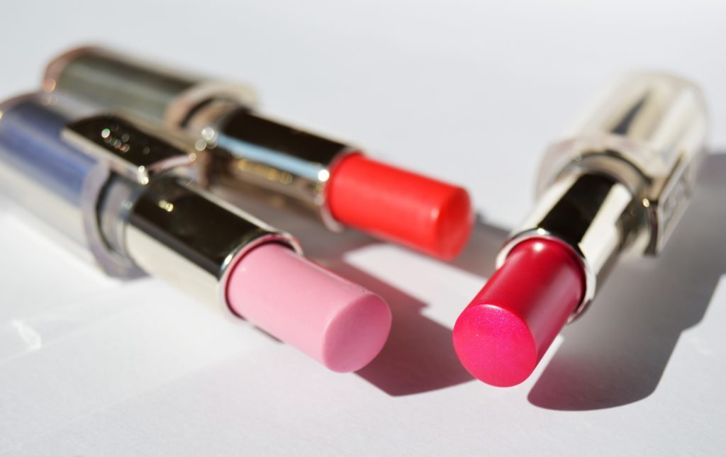 L'Oréal Rouge Caresse Lipstick L'Oréal Rouge Caresse Lipstick