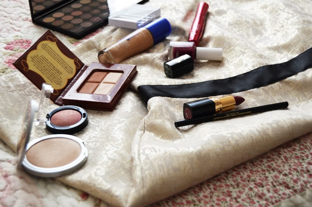 Weekend Makeup Essentials