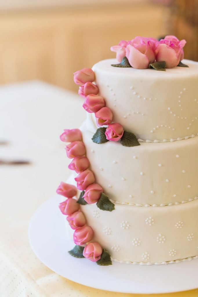 Wedding Decorations - Wedding Cake