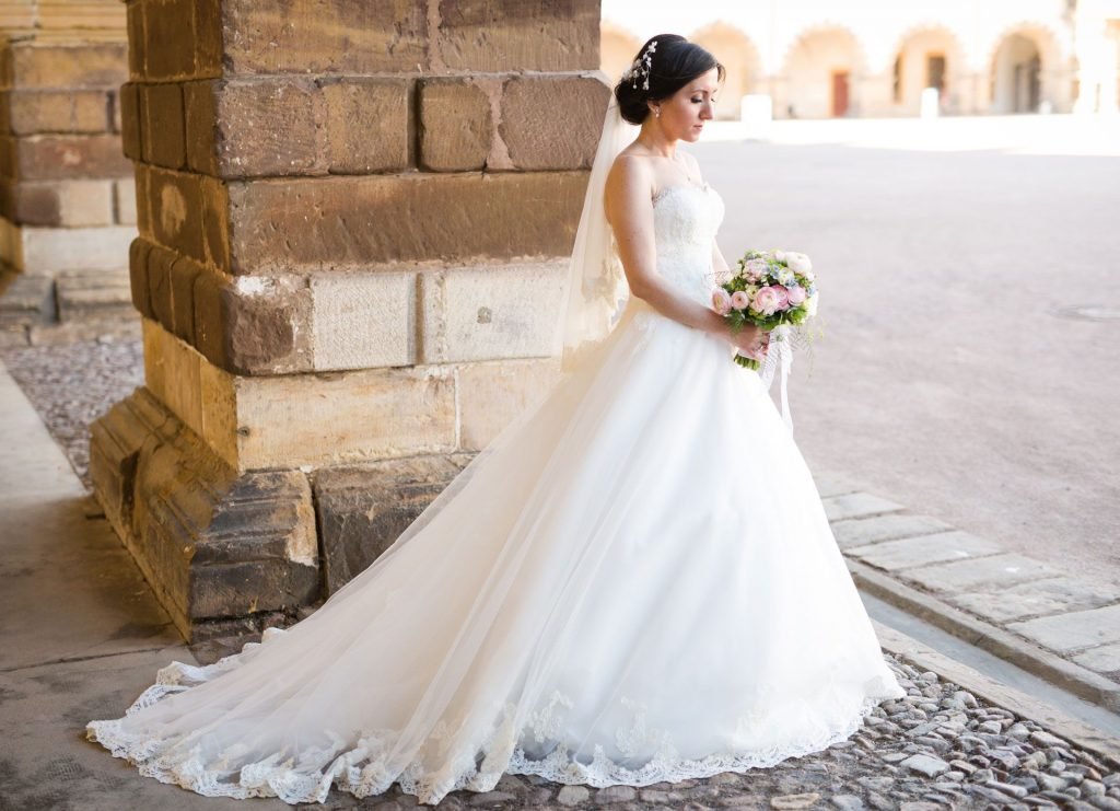 Wedding Dress for Spring & Summer Weddings - Strapless Wedding Dress and Wedding Photography for Spring & Summer Weddings