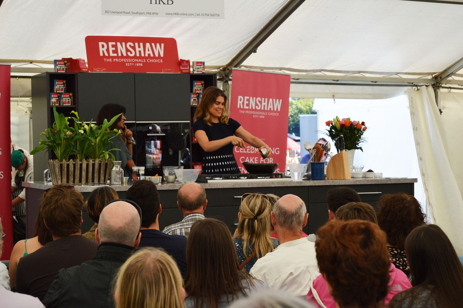 Liverpool Food and Drink Festival is great for tasting so many different food and drinks. You can taste so food from all around the world, food festivals are perfect for it.